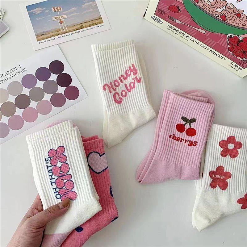 "Pink Floral Love Letter Mid-Tube Socks - Cute & Trendy Autumn/Winter Women's Casual Wear"