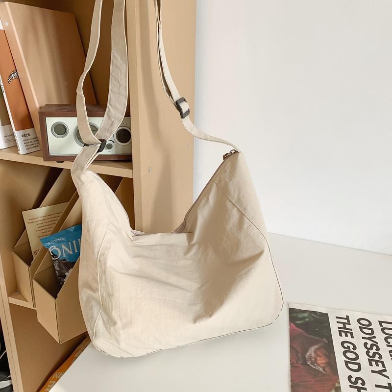 Men's Shoulder Bag Women's Lightweight Large Capacity Crossbody Bag