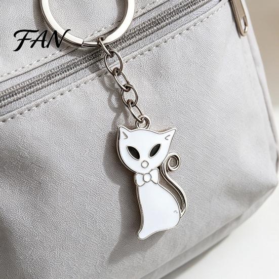 Kitten Backpack Pendant 2Pcs Black White Cat Keychain for Backpacks, Oil Dripping Enamel Metal Key Ring Ring, Bag Schoolbag Charm Decoration