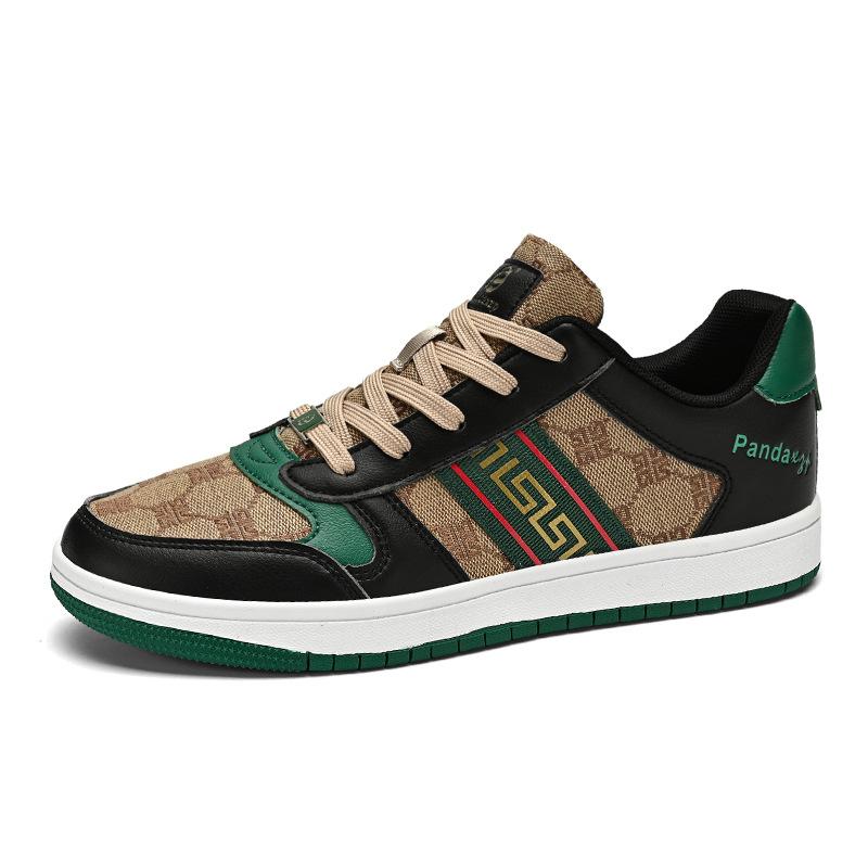 

Leather couple casual sports shoes 2025 autumn and winter large size retro flat baseplate shoes fashionable youth small leather shoes 45 чёрный