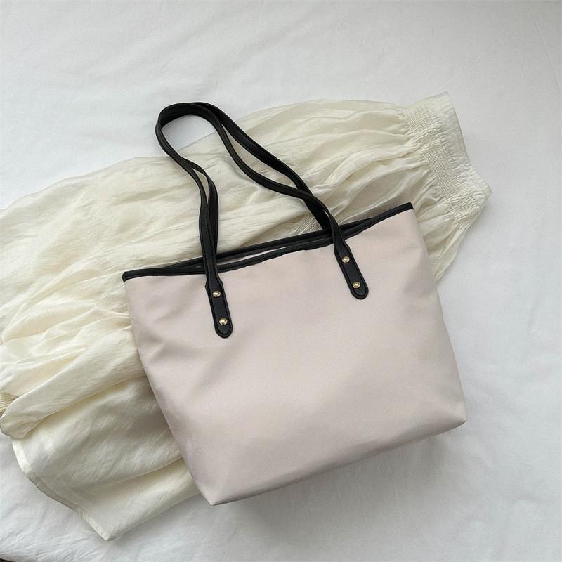 Spacious Tote Bag For Women Trendy Street Style 2023 Summer Fashion Simple Shoulder Bag