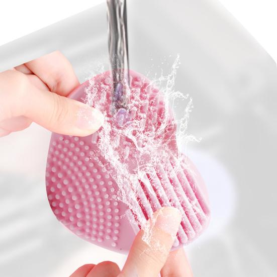 Silicone Sponge Makeup Brush Cleaner Portable Travel Heart Shape Foundation Brush Cleaning Mat Double Sided Cosmetic Brush Washing Pad