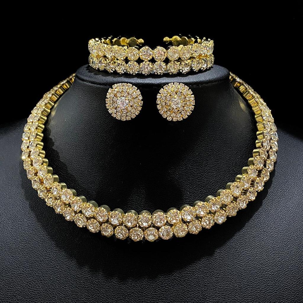 Niche Full Diamond Necklace Earrings Bracelet Three-piece Set Metal Flower Hollow Collar Bridesmaid Bride Suit Women