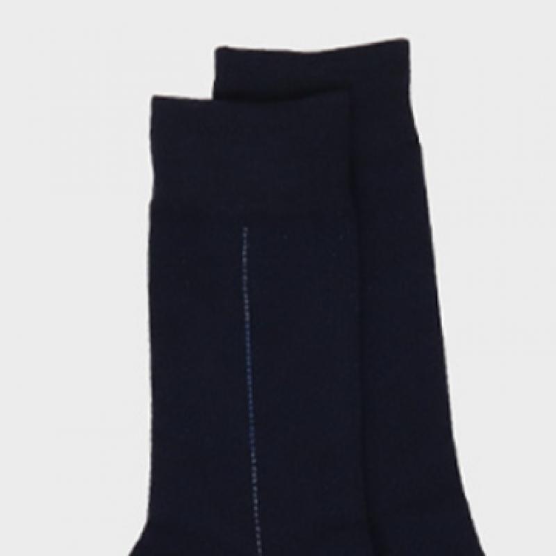 Daiso Vertical Line Point Long Neck Socks