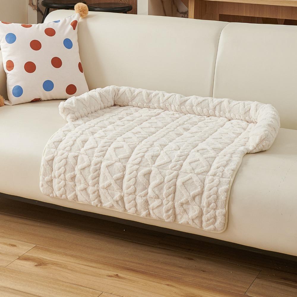 Scratch Resistant Pet Sofa Bed Non-Slip Cat Bed Mat Skin Friendly Warm Pet Mattress Indoor