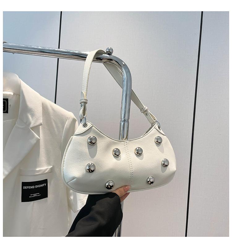 

Trend fashion rivet shoulder bag women s 2025 spring and summer new high-end handbag niche underarm bag 31*1.5*17 белый