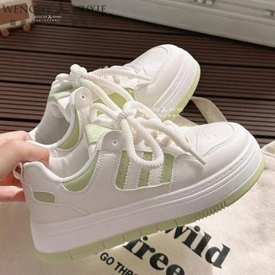 Jesienne Damskie Białe Sneakersy Casualowe Sznurowane Buty na Platformie Okrągły Nosek Modne Studenckie Buty do Skateboardingu Zapatillas De Deporte