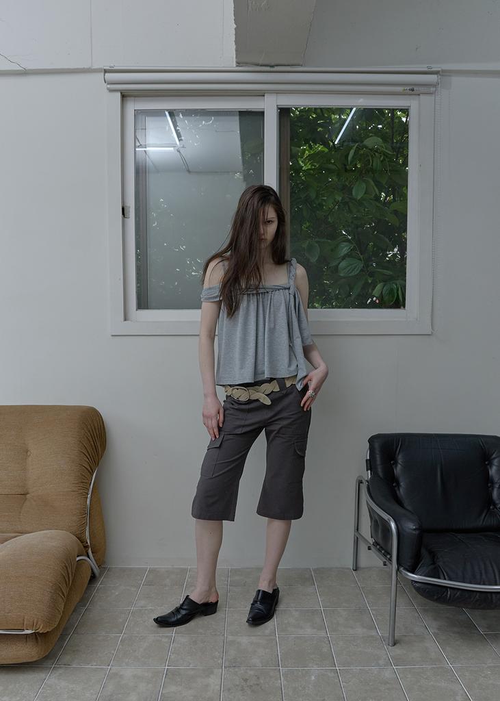 Pilse Low Capri Cargo Pants, Charcoal