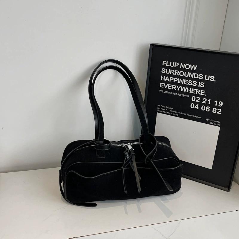 Retro Hand-Held Bowling Bag for Women's Autumn and Winter New Fashion Trend Suede Underarm Bag, Niche Commuting Bags
