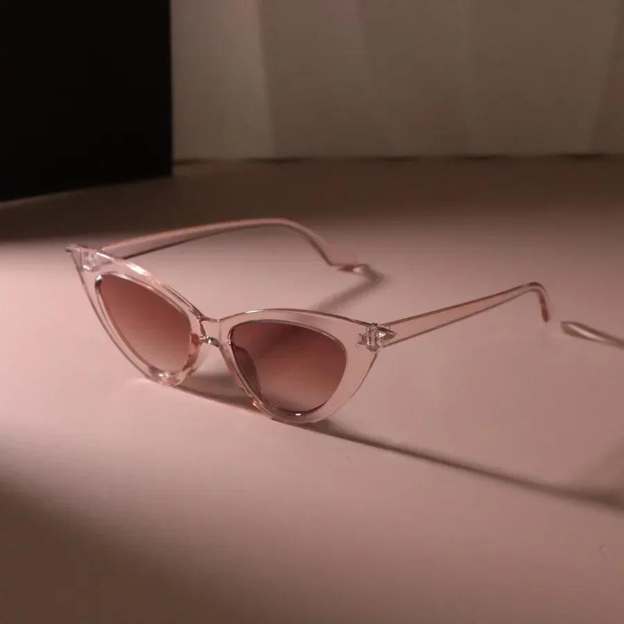 

Классические квадратные солнцезащитные очки Модные женские мужские Ретро Стильные очки Повседневные Минималистичные Женские Мужские Other