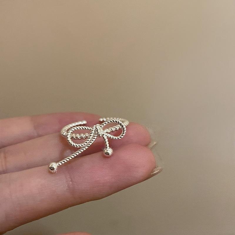 Korean Version Bow Pearl Strap Ring, Women's Cold Wind Open Index Finger Ring Design Personalized Ring