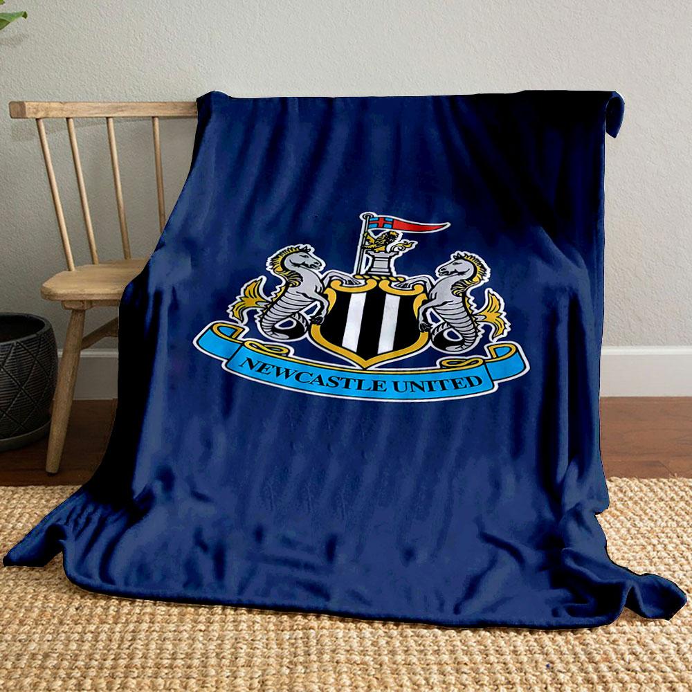 "Newcastle United Football Club Logo" Patterned blanket, flannel, suitable for all seasons, home decor, warm and cozy