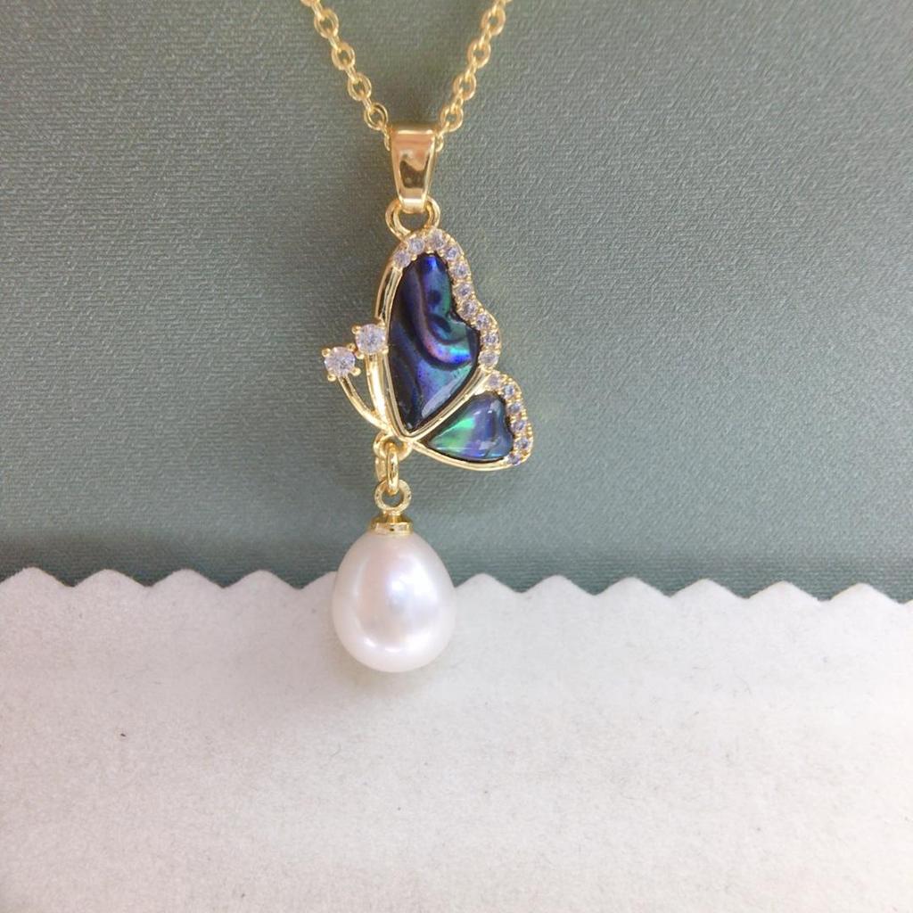 Natural Freshwater Pearl & Abalone Shell Butterfly Zircon Necklace for Women