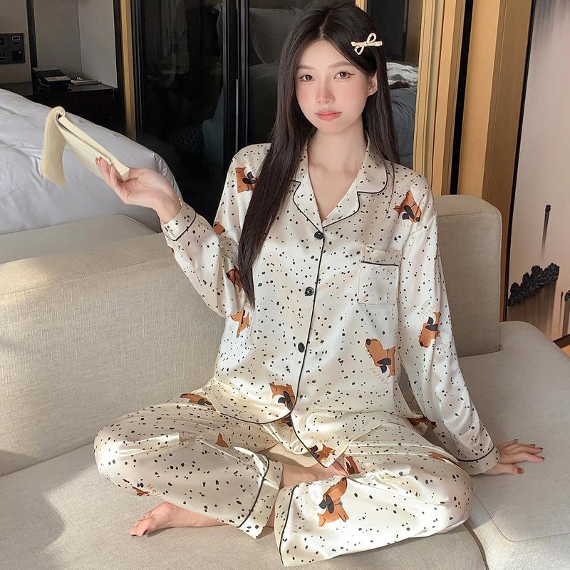 Ice Silk Pajamas Women'S Spring And Summer Thin Long-Sleeved Trousers Fashion Cool Cardigan Loungewear Suit Can Be Worn Outside