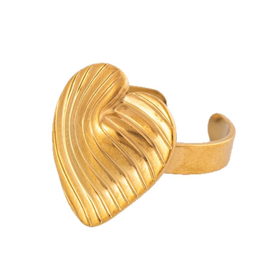 Heart-Shaped Stainless Steel Striped Ring - Colorfast Titanium Electroplated Jewelry