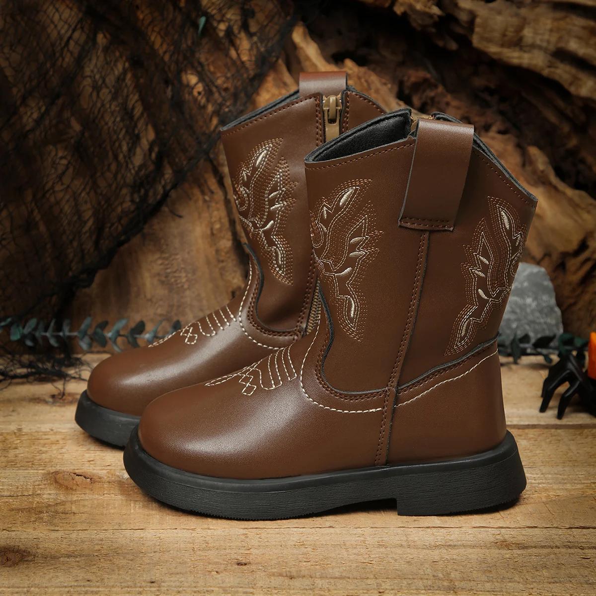 

Детские кожаные ботинки с боковой молнией для девочек, ботильоны, модные, универсальные, 2024, новые, вышитые, короткие, зимние ботинки, с круглым носком 26 коричневый