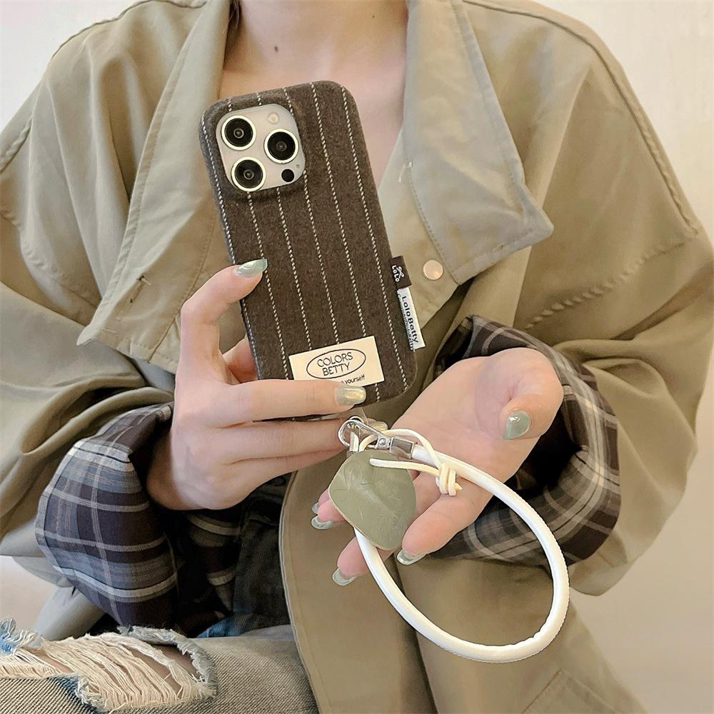 Korea ISN Simple Striped Plush Phone Case for iPhone 17 16 Pro 15 14 Pro Max 13 Cover with Lanyard Fashion Protection Funda Case