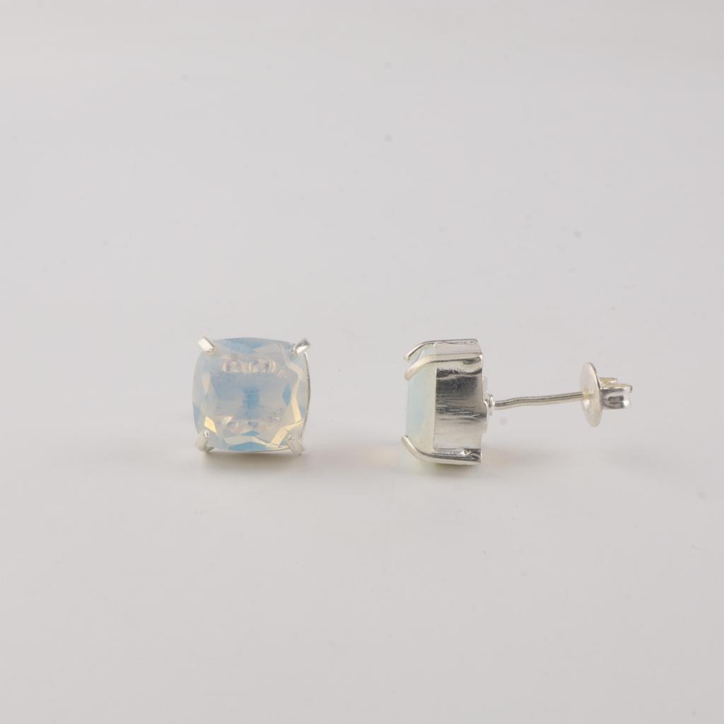 Mjölkig Opal Ädelsten 925 Sterling Silver Smycken Vacker Kuddformad Örhänge 1" För Födelsedagspresent EE-181-16