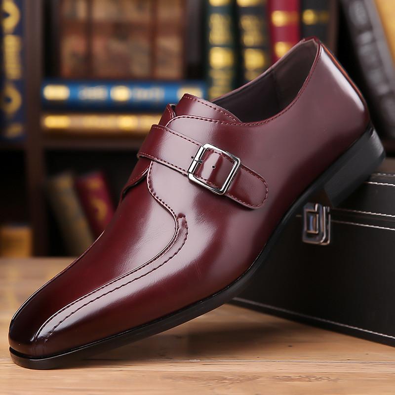 British Monk Strap Loafers New Men Pointed Belt Buckle Leather Shoes Male Designer Formal Wedding Dress Homecoming Footwear
