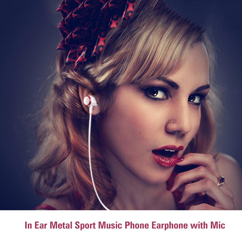 Auricolari Metallo Bassi Potenti Stereo Cablati Auricolare In-ear Microfono Auricolare da Gioco