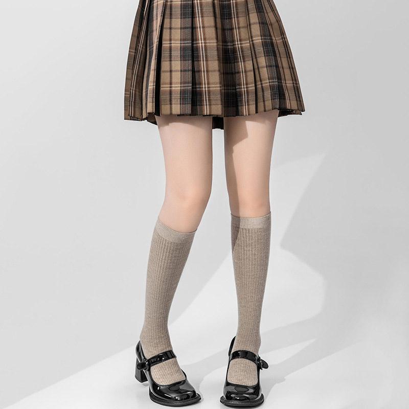 Ladies Stockings Fashion Solid Color Knitted Pile Socks Stacked Socks Fashion Padded Warm Knit Leggings Women's New 2026