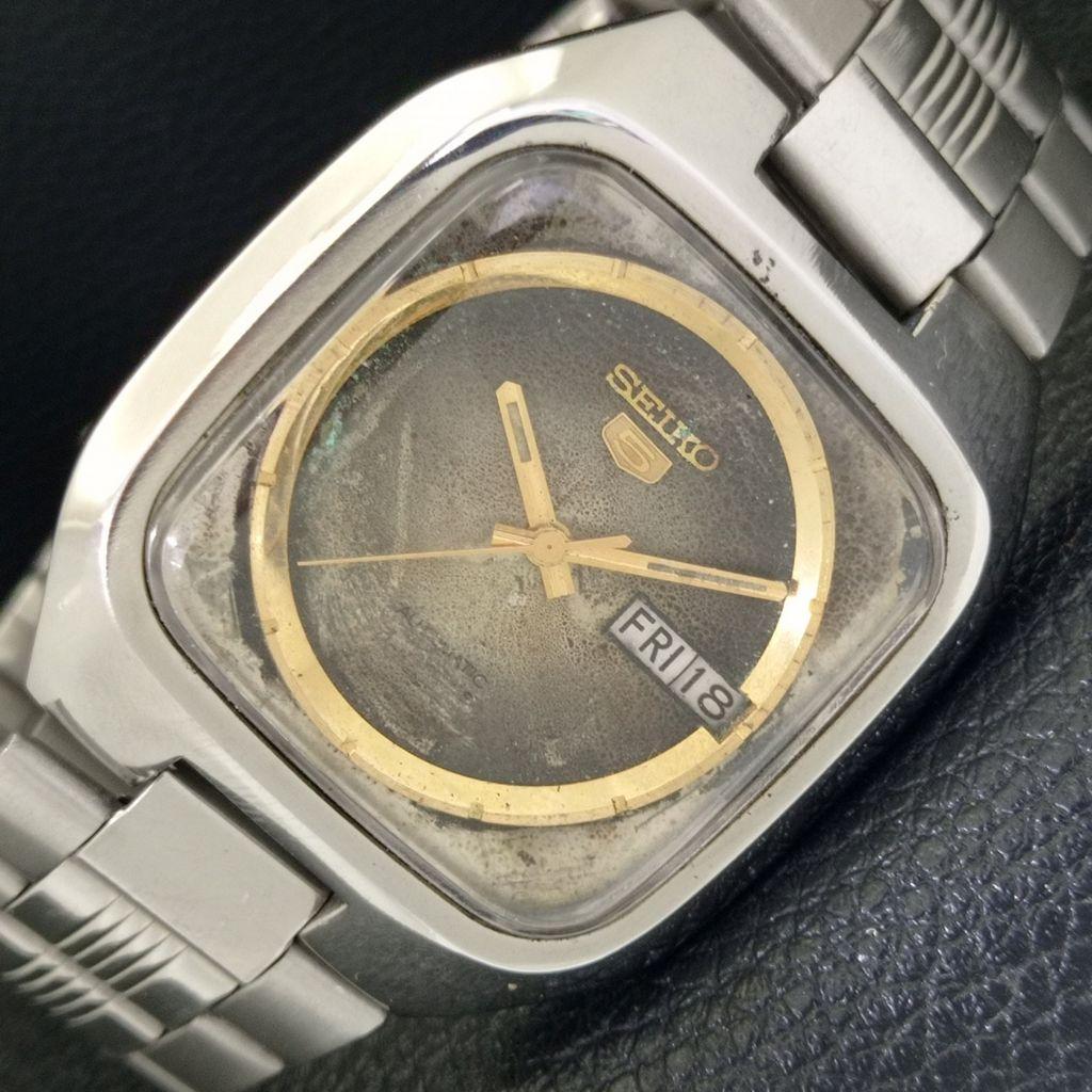 

GENUINE VINTAGE SEIKO 5 AUTOMATIC JAPAN MENS 7019A ORIGINAL DIAL WATCH a702475-5 R124-a702475