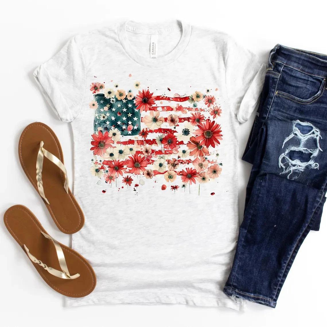 Floral American Flag Shirt Women Boho USA Patriotic 4th of July Tee S