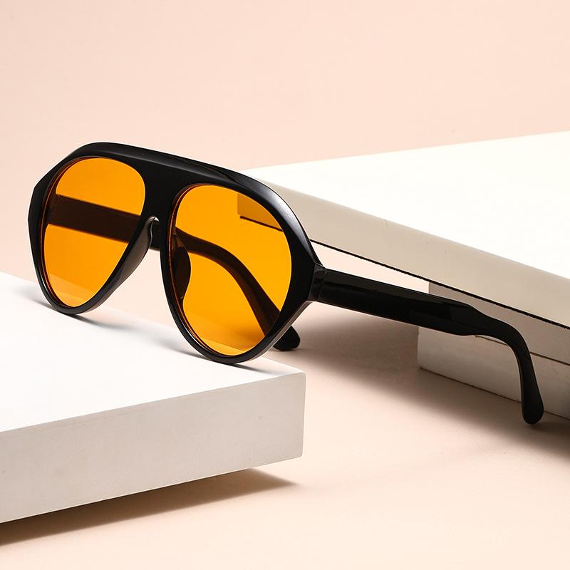 Vintage Oversized Oval Sunglasses Woman Men Fashion One-piece Design Sun Glasses Outdoor Driving Traveling Shades Glasses UV400