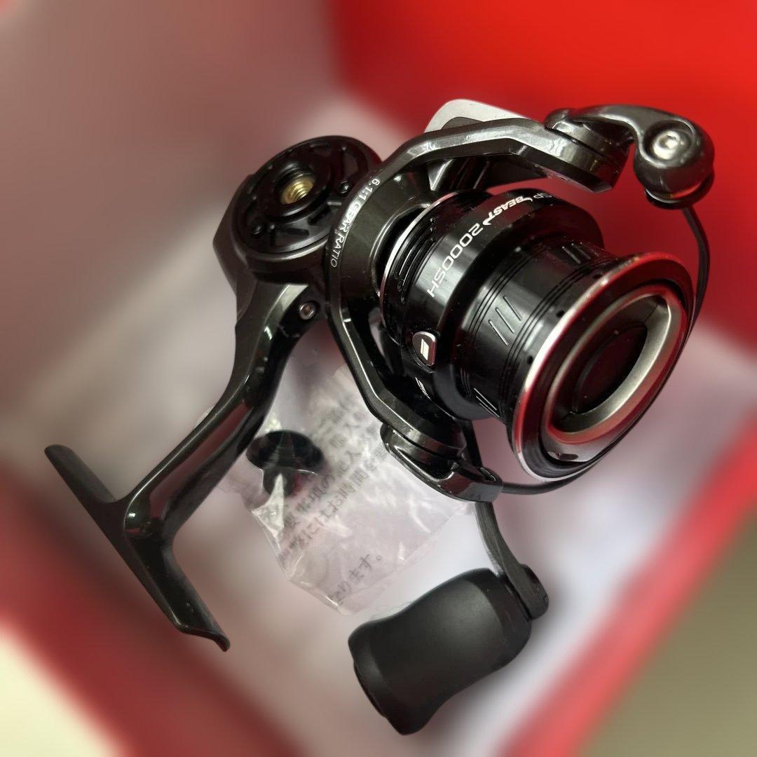 Used Abu Garcia ROXANI BEAST 2000SH reel body