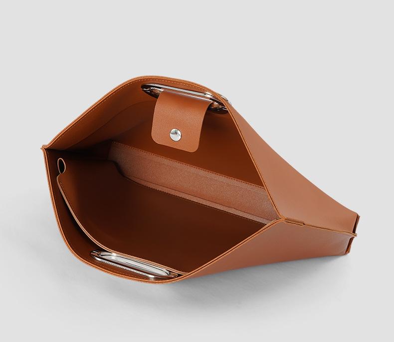 Elegant Women's Soft Leather Laptop Tote - High-End, Large Capacity, Fashionable Briefcase for Work and Commuting.