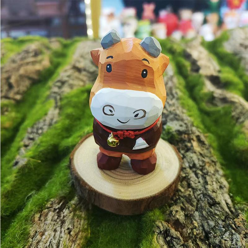 Cute Hand-Carved Solid Wood Cow Ornament for Car Dashboard or Desktop