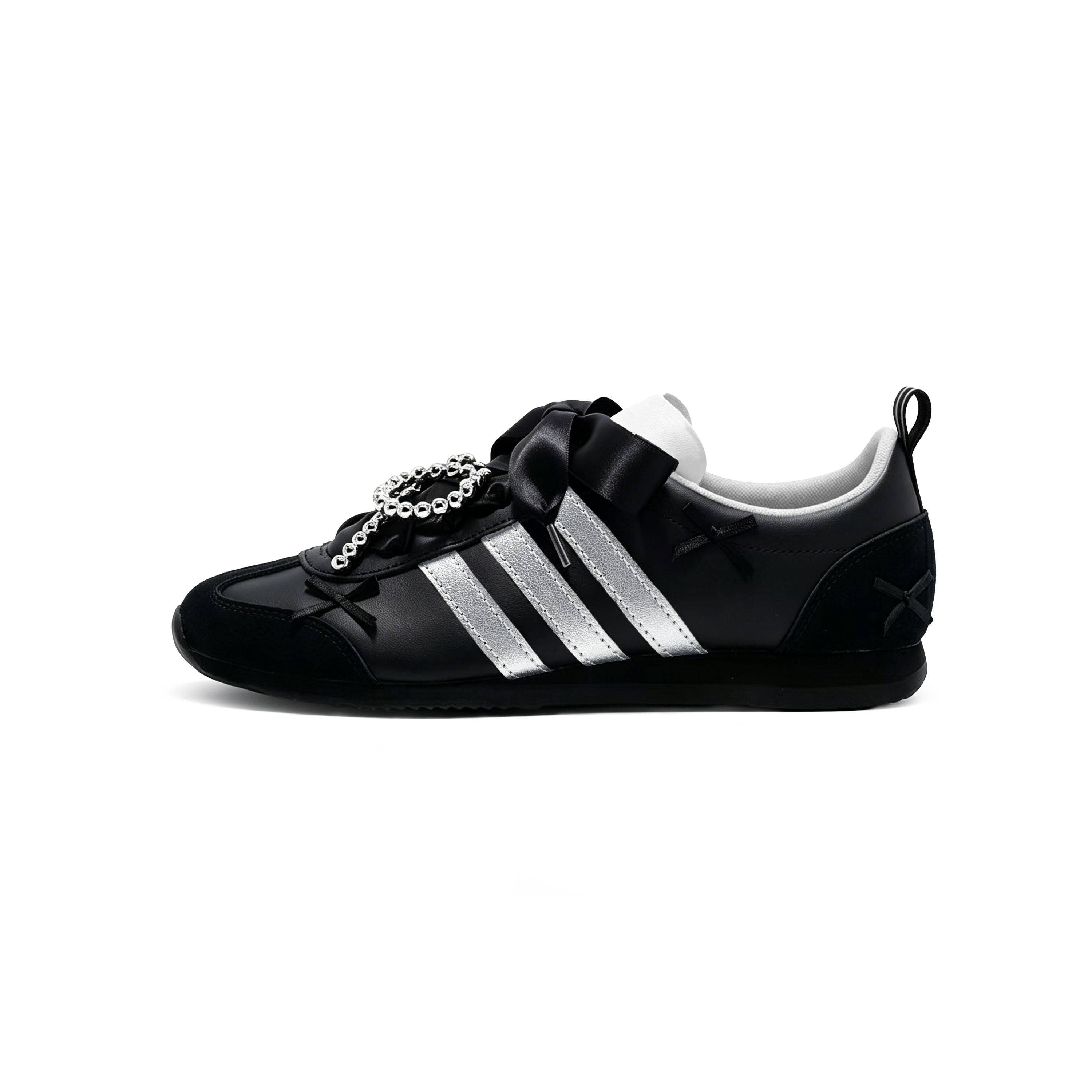 

Adidas VS JOG 2.0 Miu Collection Lightweight Breathable Low top German Army Trainers Unisex Luxury Black 3.0 JR4653(Team1526-) 36⅔