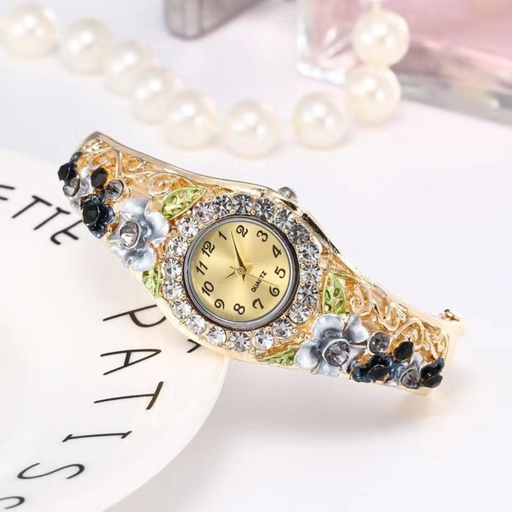 Fashion Retro Design Watches Elegant Flower Diamond Decoration Ladies Clock Casual Quartz Wristwatches Women