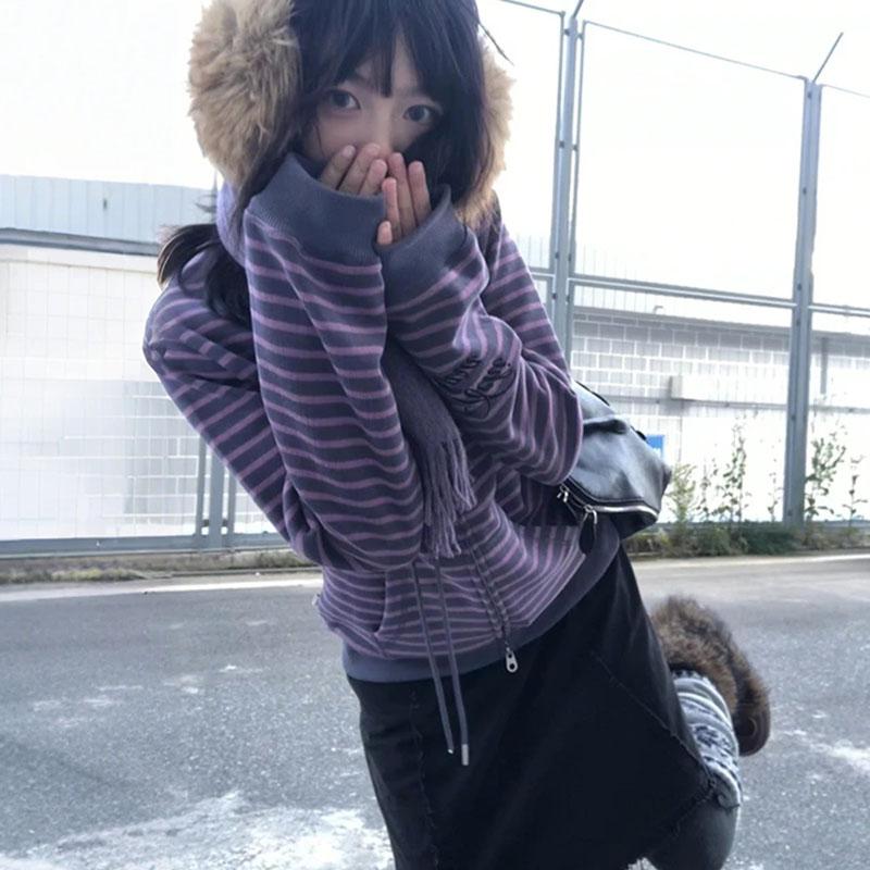Japon Rétro Harajuku Printemps Automne Y2K Cardigan Rayé Violet Manteau Décontracté Streetwear pour Femmes Harajuku Punk Fermeture Éclair Sweatshirt Lâche