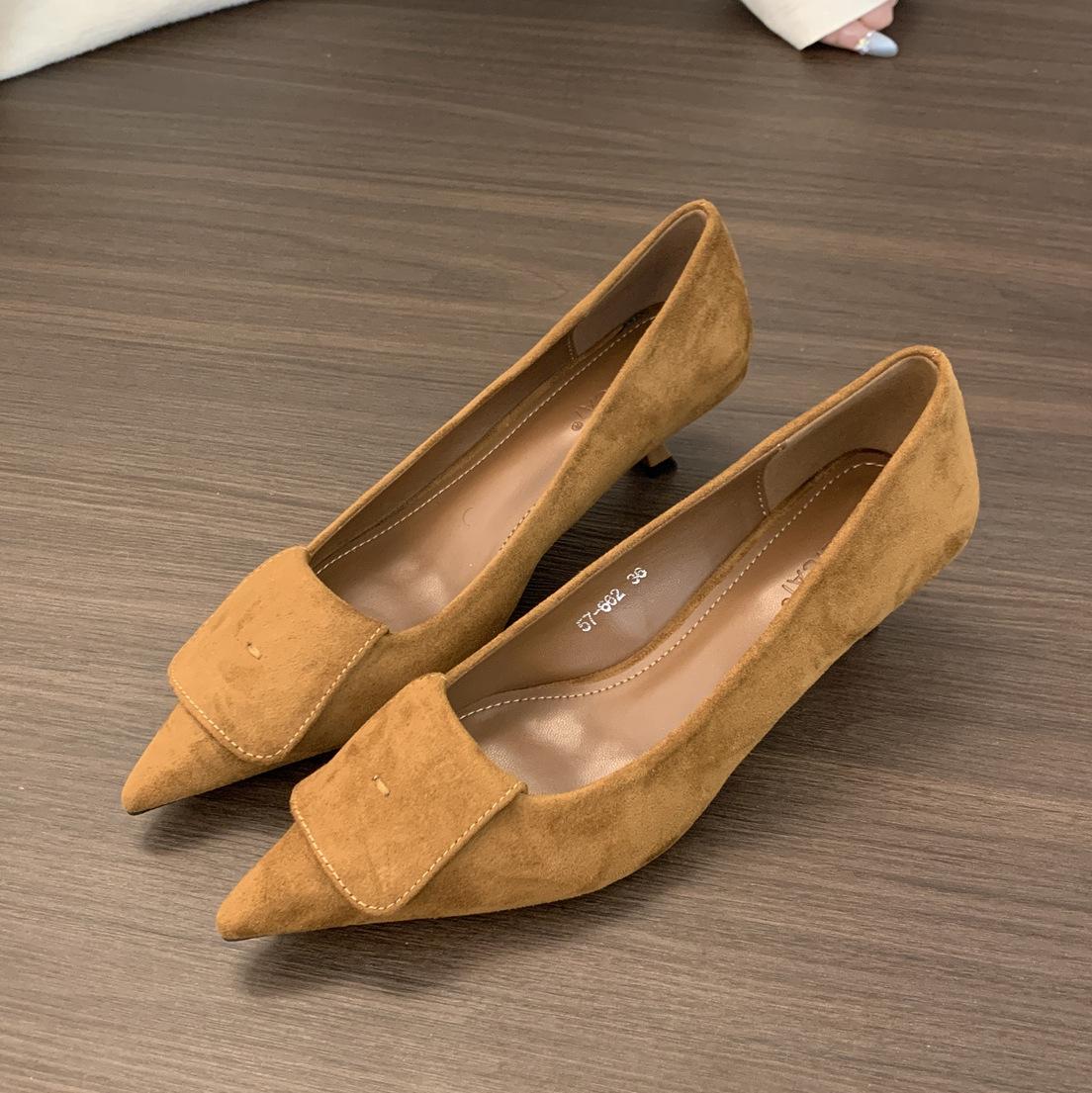 

Женские туфли на высоком каблуке-шпильке из французской замши с острым носком, весенне-осенние, новые, темпераментные, универсальные, в стиле ретро, знаменитости, для работы 39