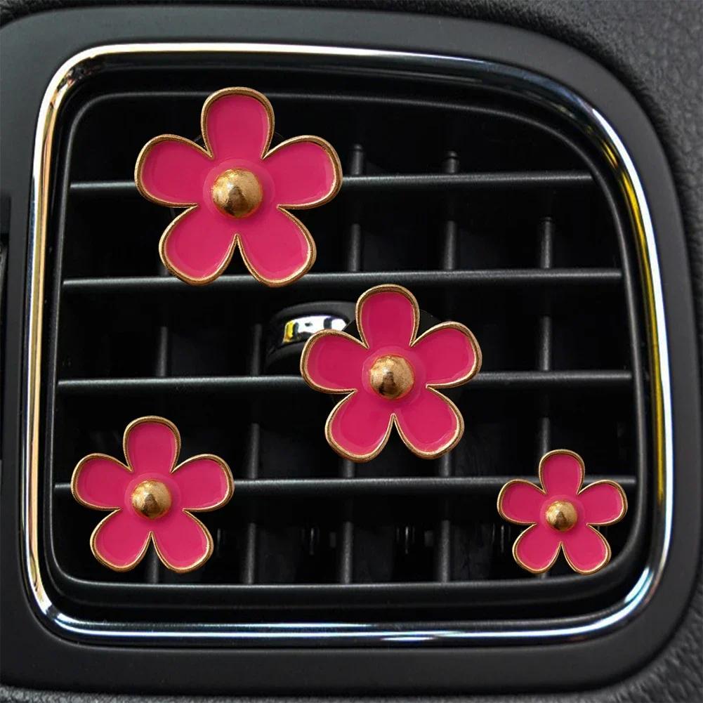 4Pcs/Set Car Outlet Vent Perfume Clips Car Air Freshener Conditioning Aromatherapy Small Daisy Interior Decoration Accessories