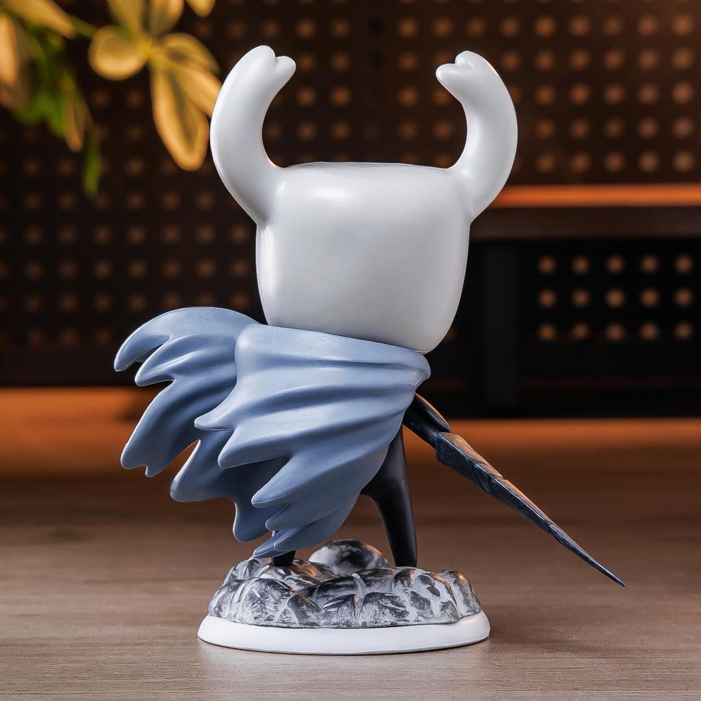 Hollow Knight Der Ritter Anime Figuren Figur Ornamente Kleine Geschenke Raumdekorationen Weihnachtsgeschenke Großartig für den täglichen Gebrauch