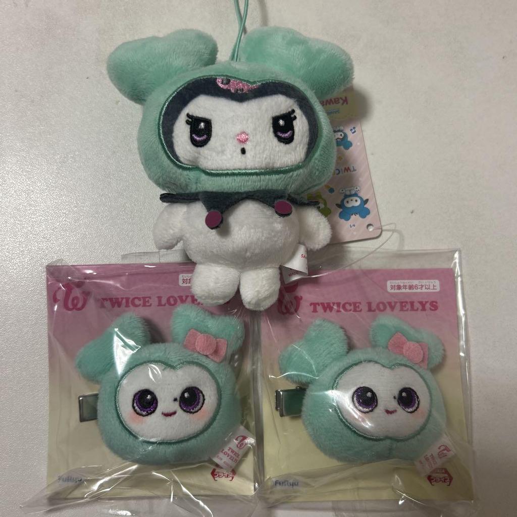 [USED] TWICE LOVERYS Mascot Plush Hairpin Mina Kuromi