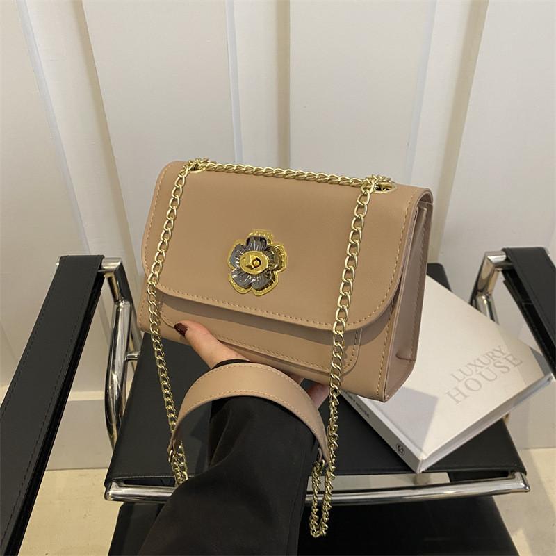 Vintage Inspired Small Square Bag Fashionable Casual Pu Leather Shoulder Bag In Black Green White Rose Pink And Khaki