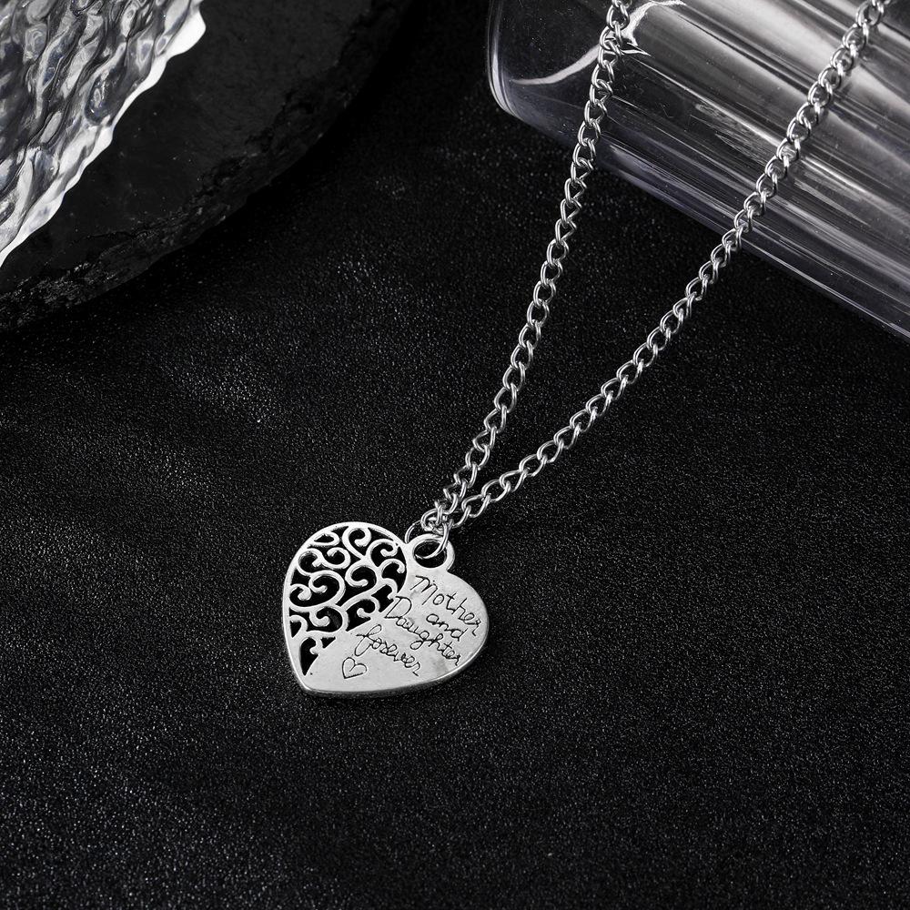 English Lettering Mother & Duaghter Mother And Daughter Love Hollow Necklace Necklace