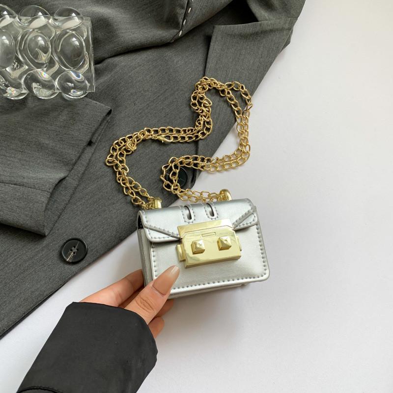 Stylish And Versatile Small Square Bag For Women In Fashionable Colors For Everyday Use