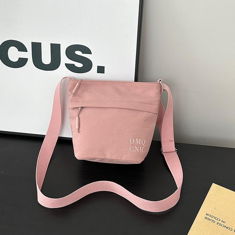 Nylontuchbeutel Damen neuer trendiger Mode tragbare kleine Bucket Bag vielseitige Schulter Umhängetasche