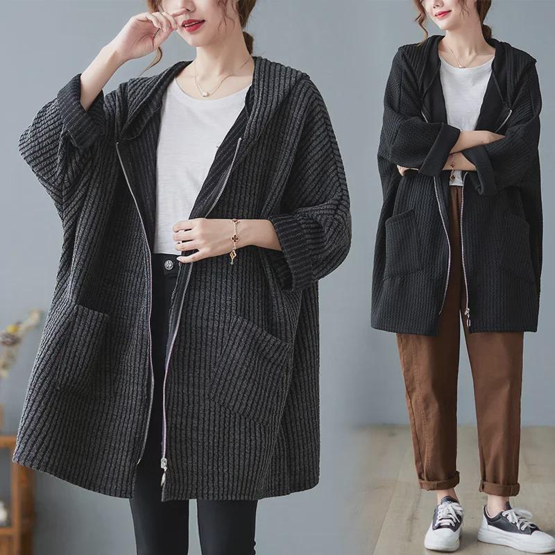 2025 Retro Wool Hooded Jacket for Women - Plus Size, Belly-Covering, Slimming, Versatile for Spring, Autumn, and Winter.