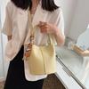 Large Capacity Bag Women's Summer 2025 Summer New Fashion Internet Celebrity Shoulder Bag Texture Niche Messenger Bucket Bag