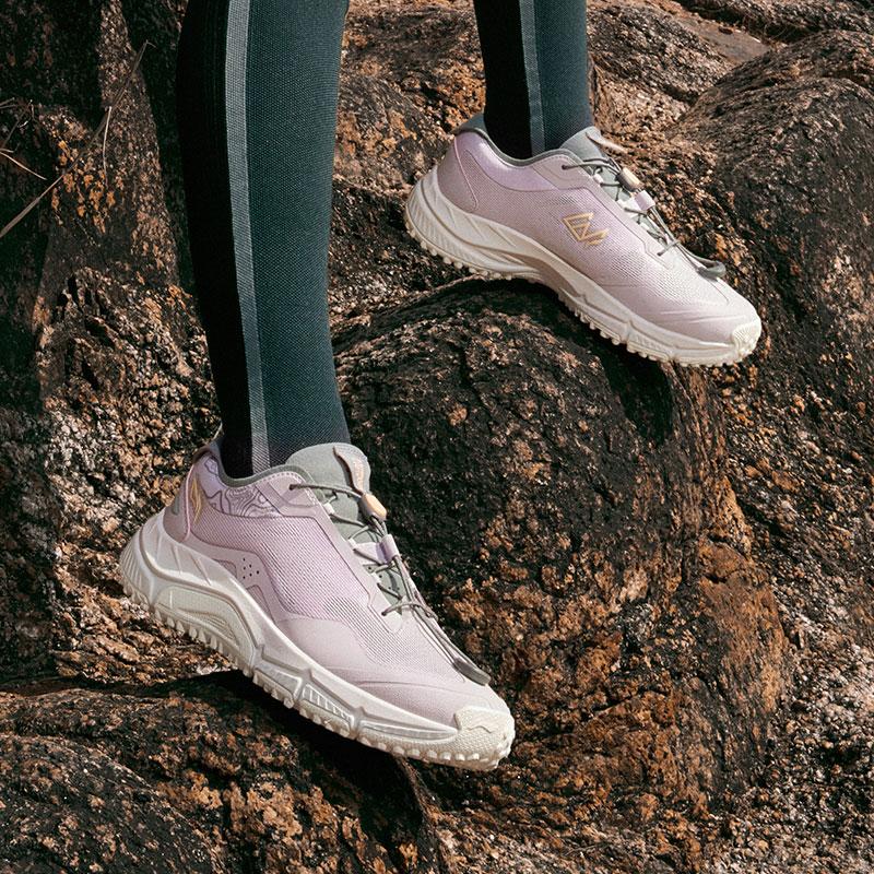 Li Ning Outdoor CF Tracing, Yi Jie Lite V3 Slip Resistant Abrasion Resistant Low top Mountaineering Shoes Women's AHTU002-1