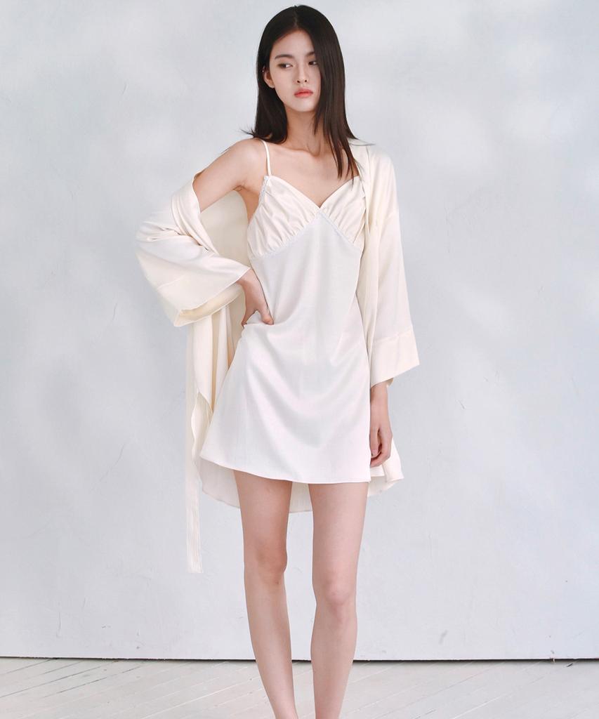 Maseujun Amali Slip +Robe Room No.107-Ivory
