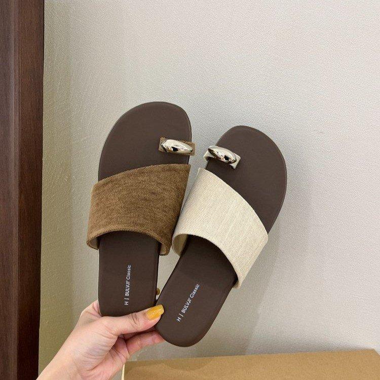 Set Of Toe Slippers Outer Wear Summer New Korean Version Linen Vacation Style Retro Cool Slippers Flat Bottom Seaside Beach