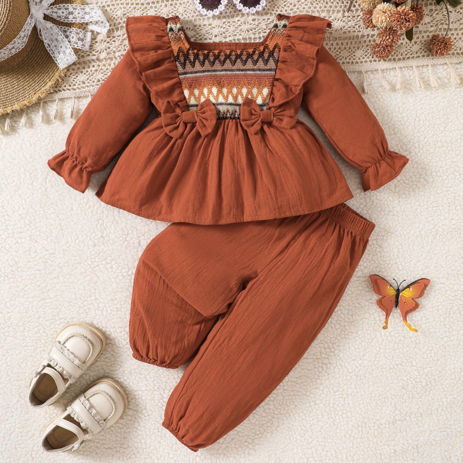 

Минималистичное милое платье с длинным рукавом для малышек 6 светло-коричневого