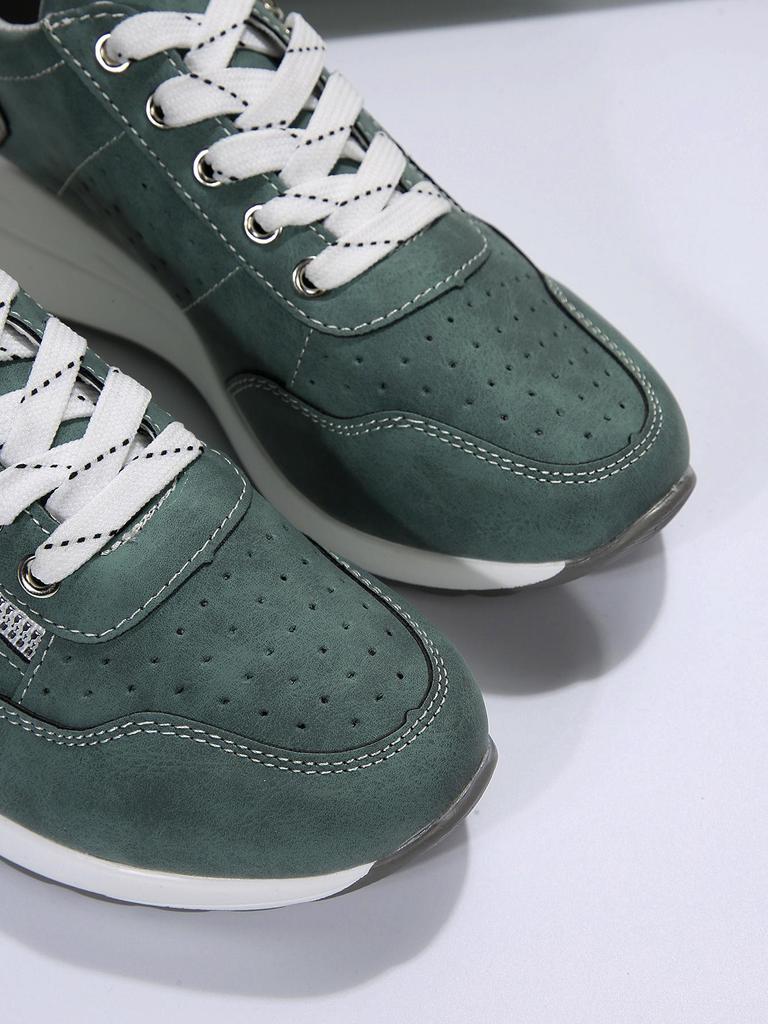 2021 Casual Women's Lace-up Sneakers with Thick Sole and Burned Flower Design, Plus Sizes Available