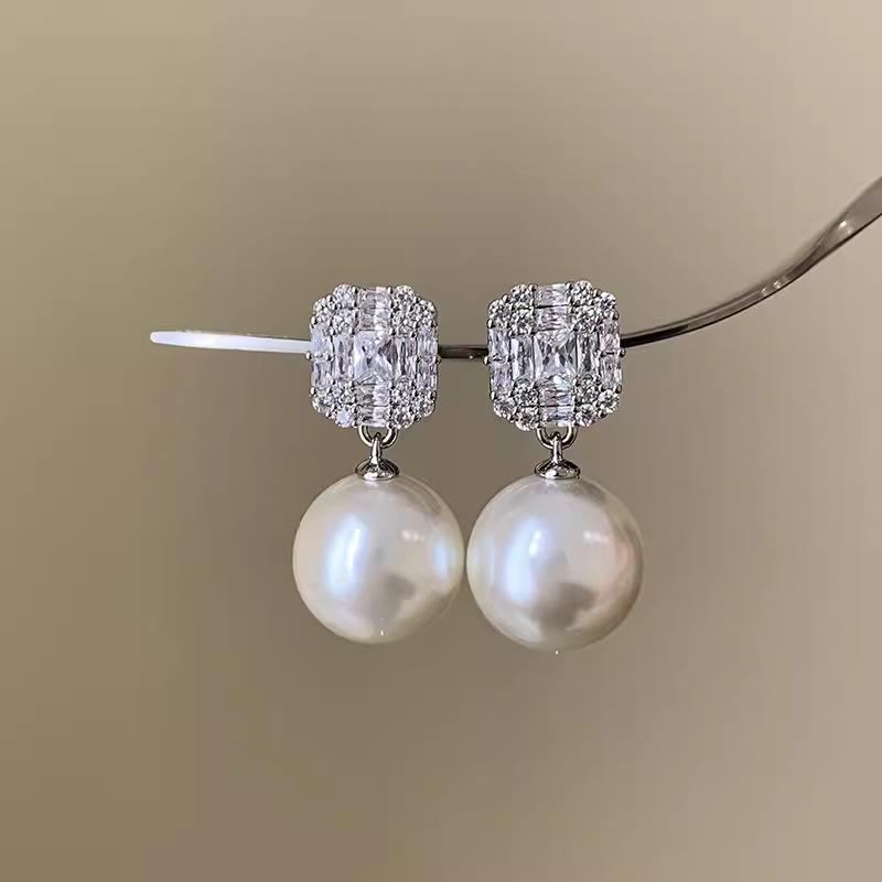 2025 Silver Needle Zircon Pearl Earrings: French Retro Light Luxury Studs for Women